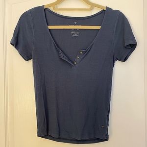 Ribbed henley t-shirt